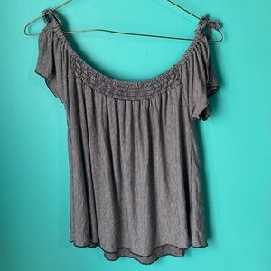 American Eagle off the shoulder top